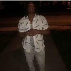 Meet your Posher, Aaron